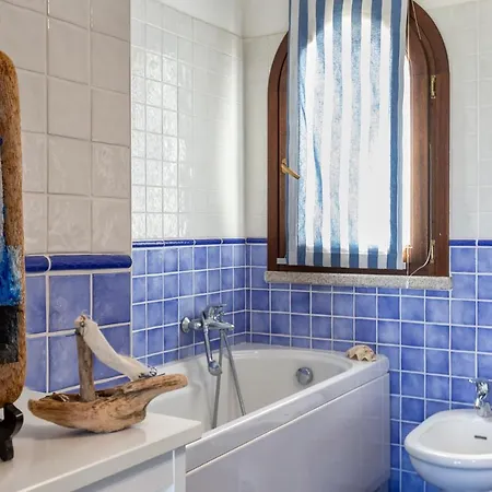 Sardinia Re - Villino Coralla アパート