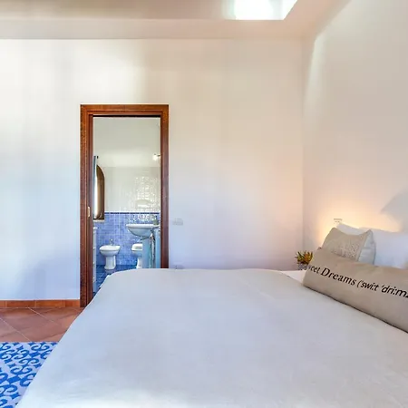 Sardinia Re - Villino Coralla アパート アルゲーロ